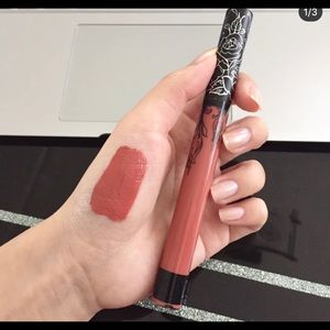 Kat Von D lipstick (Lolita II)
